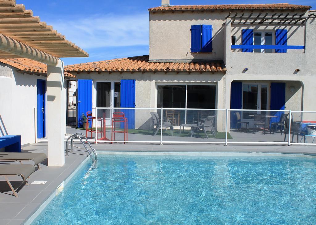 Hotel Le Bleu Marine Saintes-Maries-de-la-Mer Exterior photo